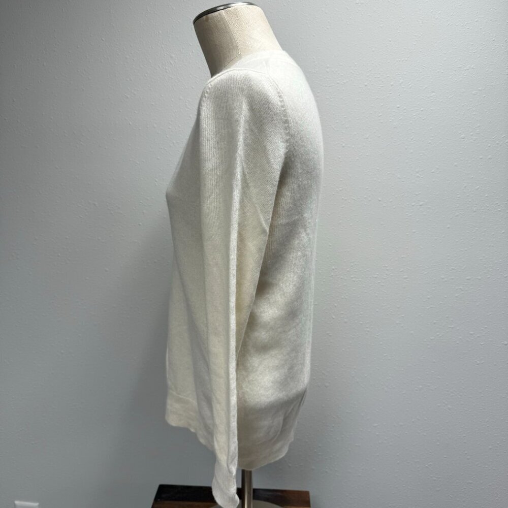 Boden Cashmere Sweater - Picture 4 of 10